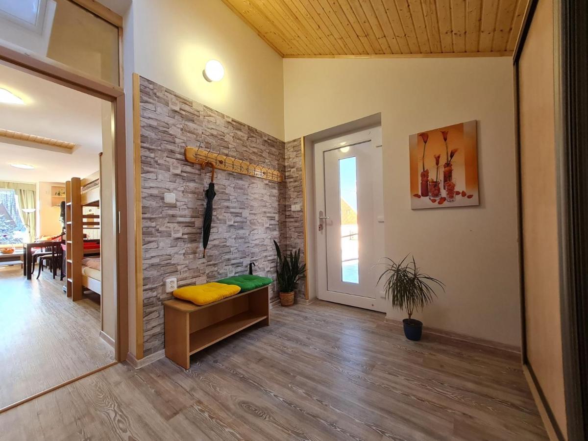 Chleew Apartment